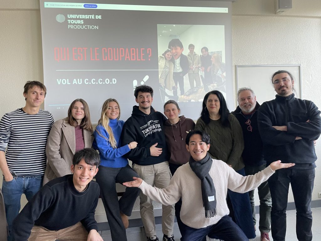 Photo de groupe à l'Université